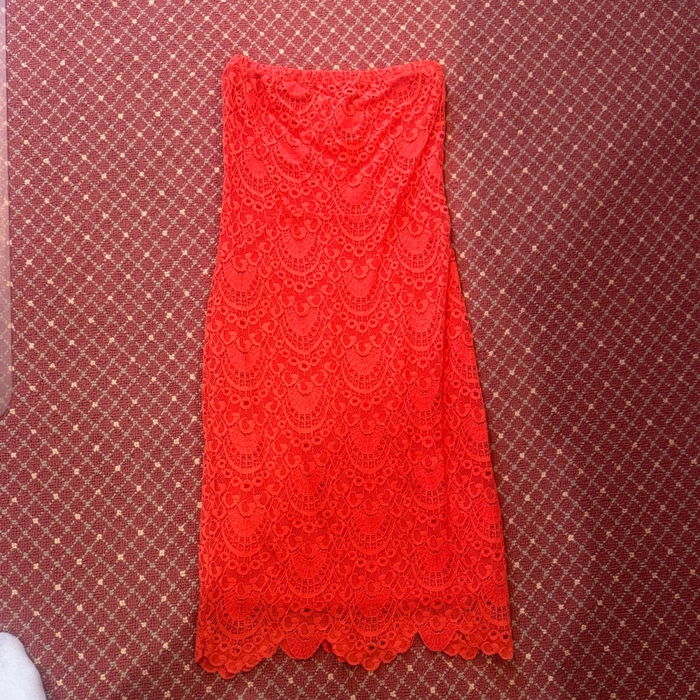 Velvet by Graham & Spencer Vibrant Orange Lace Dress. Size small.